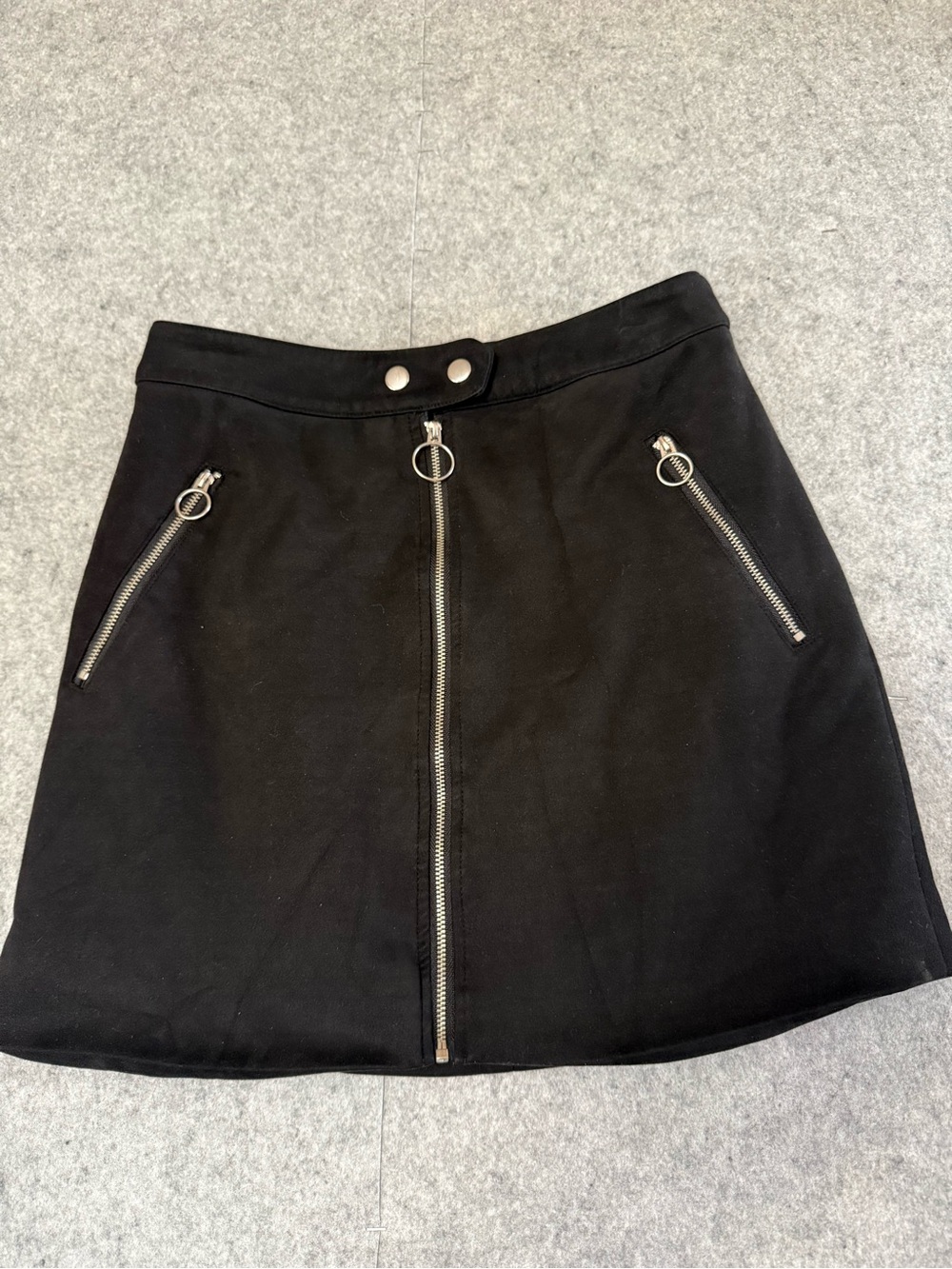 Forever 21 Black Mini Skirt Size S